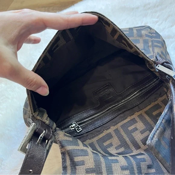 Fendi Brown and Black Shoulder Bag - Picture 12 of 14